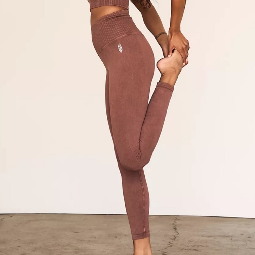 FP Movement 7/8 Good Karma leggings xs/s *slightly different color washed beige
